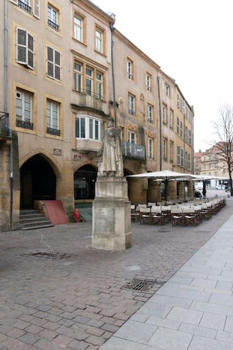 Bohemian Bakoua & Chesterfield Cottage, Hyper-Centre Мец Экстерьер фото